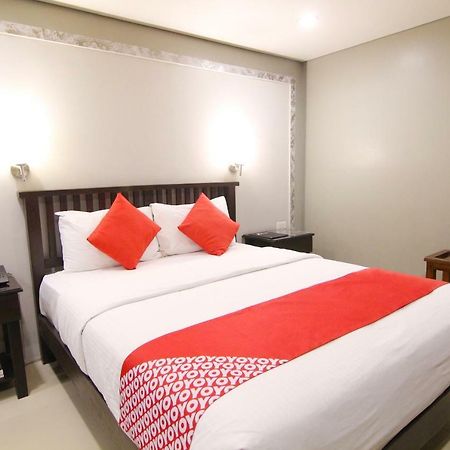 Oyo 103 Artina Suites Hotel Makati City Bagian luar foto