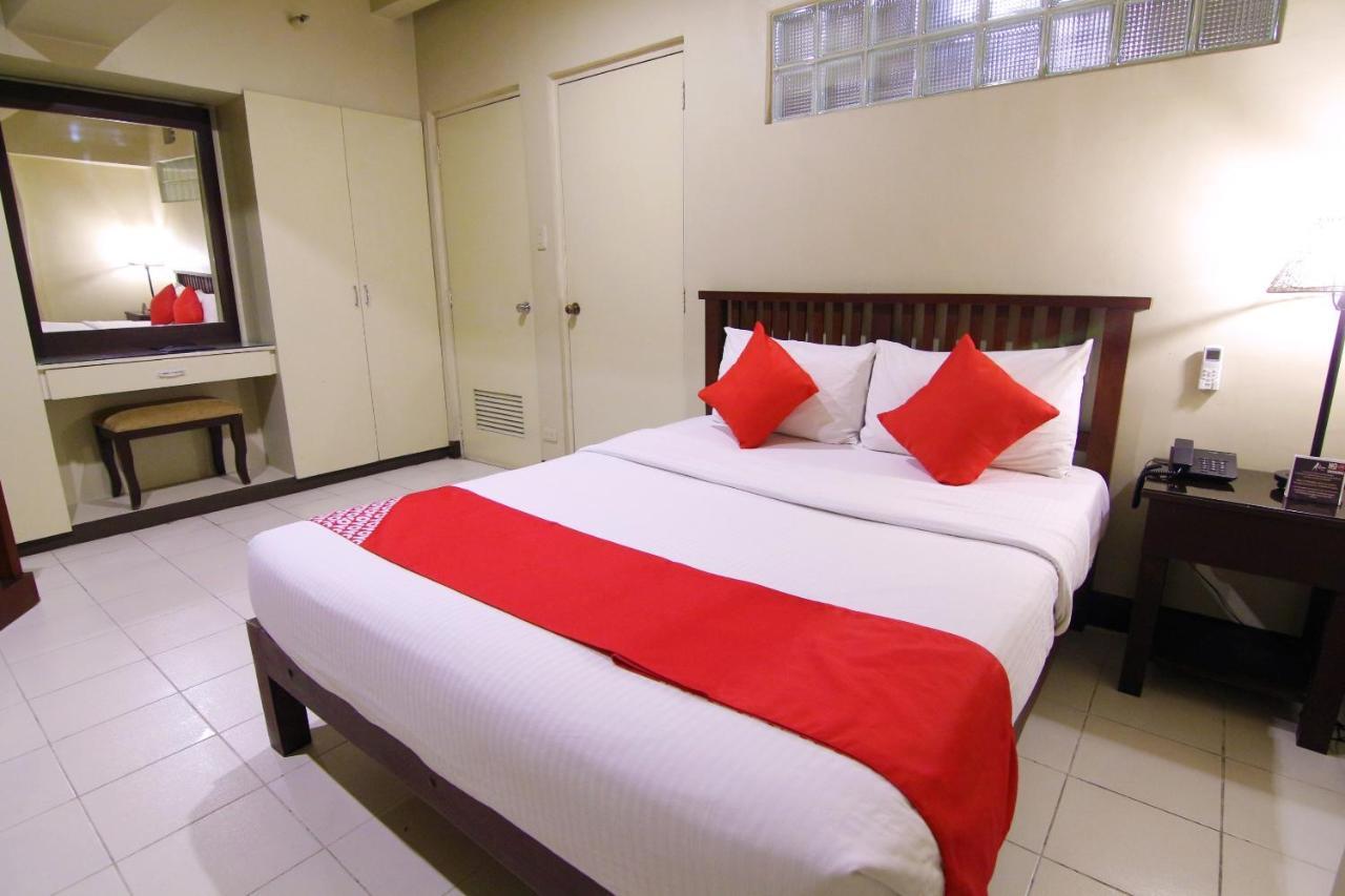Oyo 103 Artina Suites Hotel Makati City Bagian luar foto