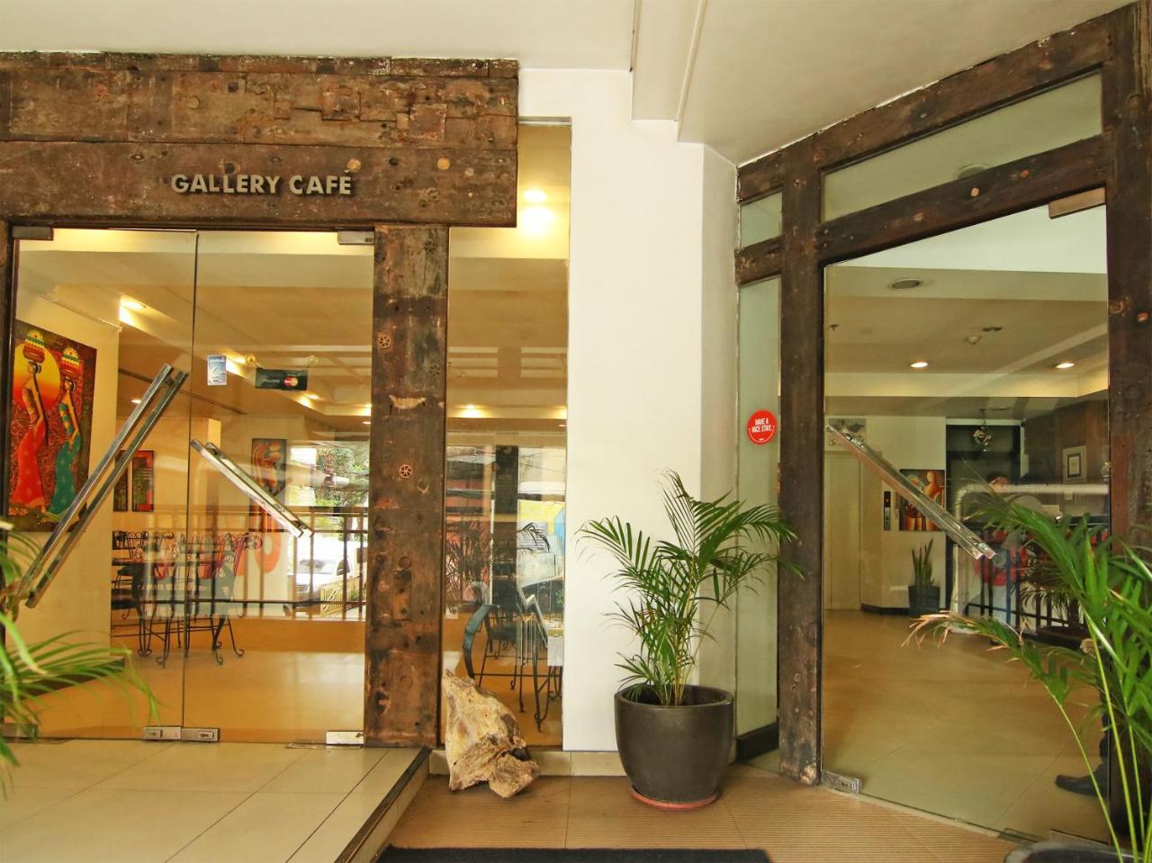 Oyo 103 Artina Suites Hotel Makati City Bagian luar foto